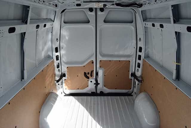 Nissan Interstar 2.3 dCi 135 Tekna L3 H2 3.5T Panel Van