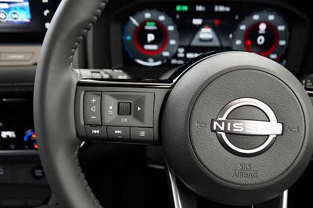 Nissan X-Trail 1.5 213 e-Power e-4ORCE N-Trek Auto with 7 Seats + Nav and 360 View Cameras