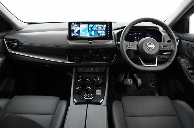 Nissan X-Trail 1.5 213 e-Power e-4ORCE N-Trek Auto with 7 Seats + Nav and 360 View Cameras