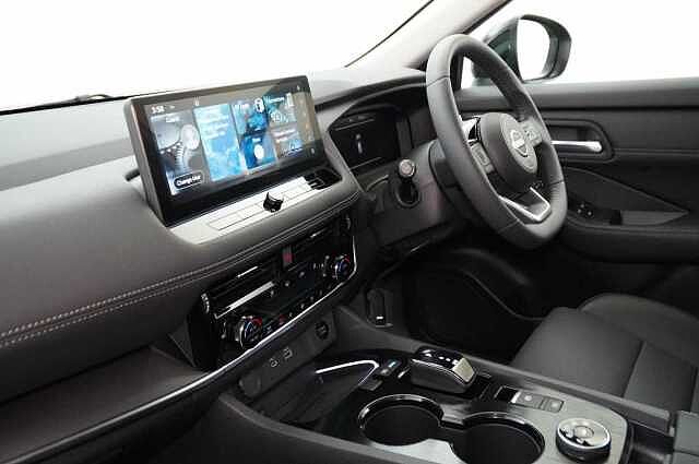 Nissan X-Trail 1.5 213 e-Power e-4ORCE N-Trek Auto with 7 Seats + Nav and 360 View Cameras
