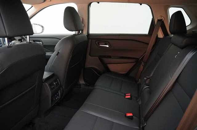 Nissan X-Trail 1.5 213 e-Power e-4ORCE N-Trek Auto with 7 Seats + Nav and 360 View Cameras