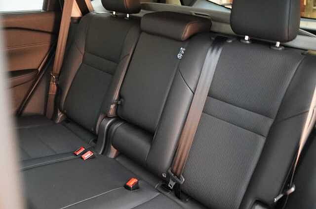 Nissan X-Trail 1.5 213 e-Power e-4ORCE N-Trek Auto with 7 Seats + Nav and 360 View Cameras