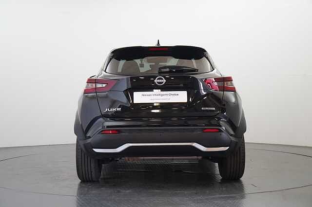 Nissan Juke 1.6 143 HEV Hybrid N-Connecta Auto with Sat Nav and Rear View Camera