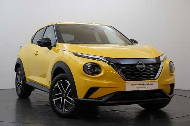 Nissan Juke 1.6 143 HEV Hybrid N-Connecta Auto with Sat Nav and Rear View Camera