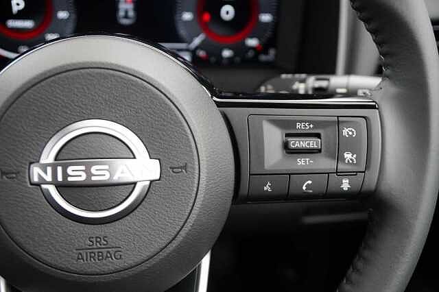 Nissan X-Trail 1.5 e-Power e-4ORCE 213 N-Connecta Auto with 7 Seats and Nav + 360 Cameras