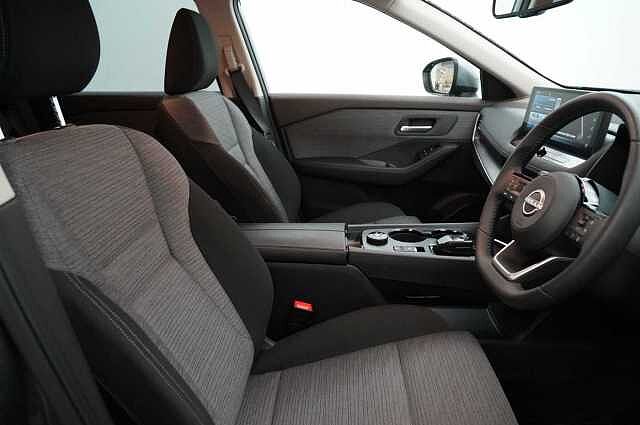 Nissan X-Trail 1.5 e-Power e-4ORCE 213 N-Connecta Auto with 7 Seats and Nav + 360 Cameras