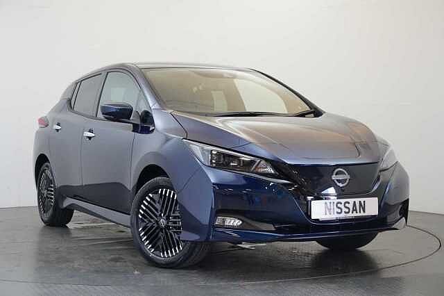 Nissan LEAF 39KW Tekna Auto with BOSE Audio and Pro Pilot Technology
