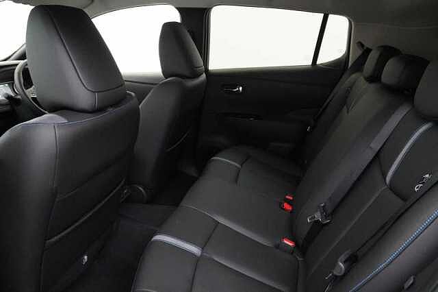 Nissan LEAF 40KW Tekna Auto with BOSE Audio and Pro Pilot Technology