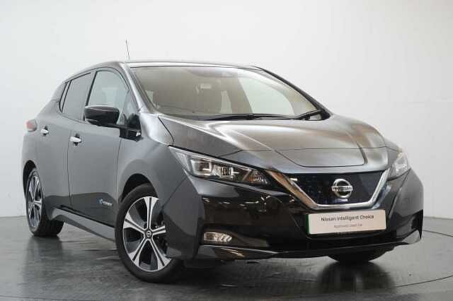 Nissan LEAF 40KW Tekna Auto with BOSE Audio and Pro Pilot Technology