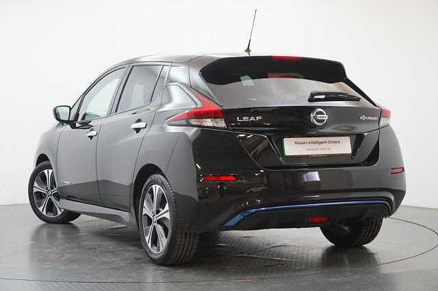 Nissan LEAF 40KW Tekna Auto with BOSE Audio and Pro Pilot Technology