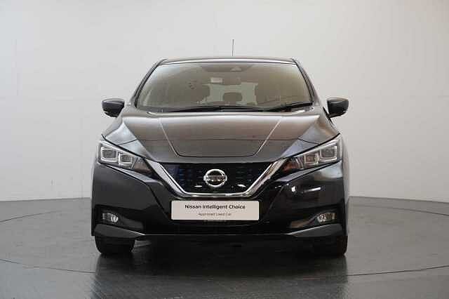 Nissan LEAF 40KW Tekna Auto with BOSE Audio and Pro Pilot Technology
