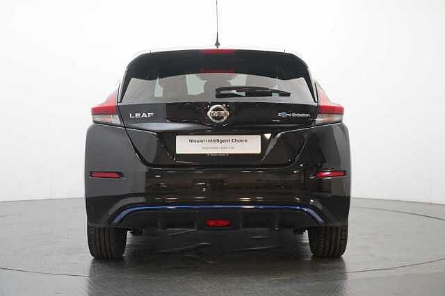 Nissan LEAF 40KW Tekna Auto with BOSE Audio and Pro Pilot Technology