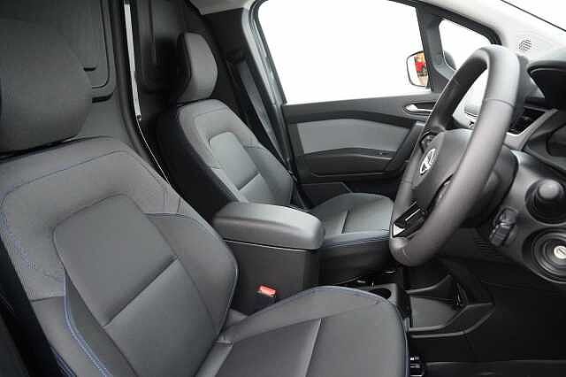 Nissan Townstar 1.3 TCE 130 Acenta L1 Van with Air Con and Apple  + Android Integration