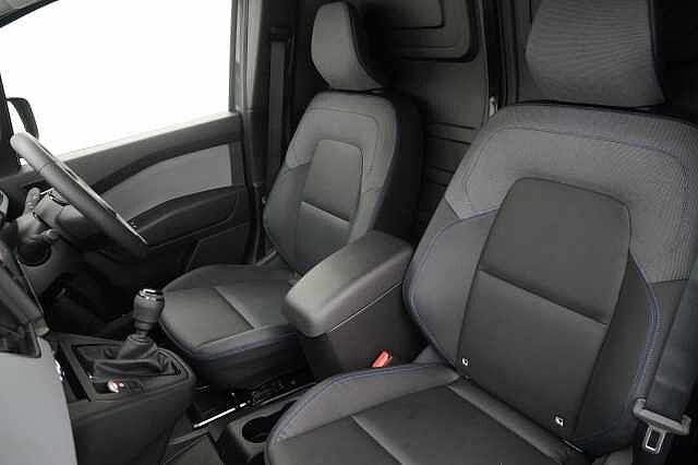 Nissan Townstar 1.3 TCE 130 Acenta L1 Van with Air Con and Apple  + Android Integration