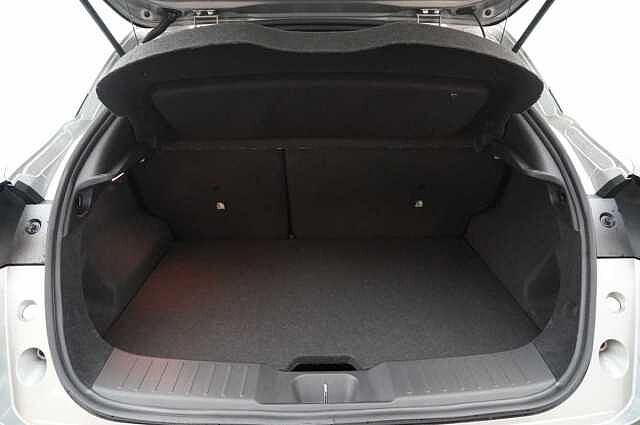 Nissan Juke 1.0 DIG-T 114 N-Connecta with Sat Nav and Rear View Camera