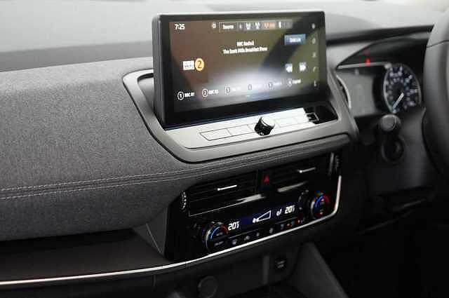 Nissan Qashqai 1.5 190 e-Power Acenta Premium Auto with Rear View Camera