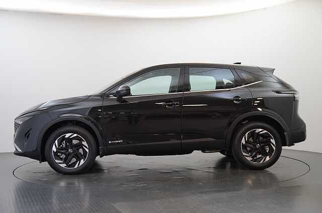 Nissan Qashqai 1.5 190 e-Power Acenta Premium Auto with Rear View Camera