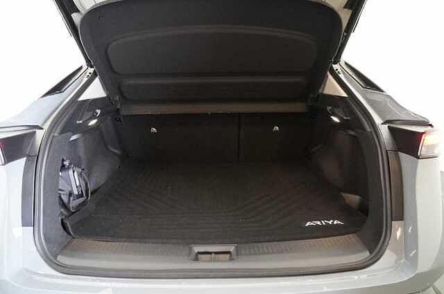 Nissan ARIYA 63KW Advance Auto with Sky Roof Pack + Sat Nav and 360 View Cameras