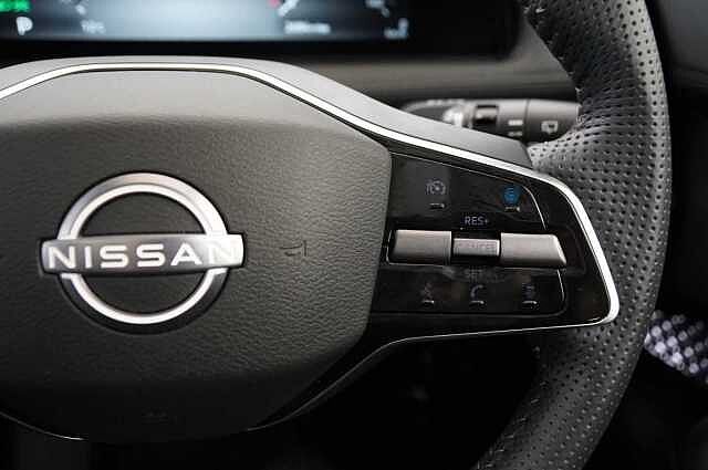 Nissan ARIYA 63KW Advance Auto with Sky Roof Pack + Sat Nav and 360 View Cameras