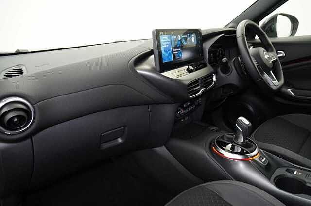 Nissan Juke 1.0 DIG-T 114 N-Connecta DCT Auto with Sat Nav and Rear View Camera
