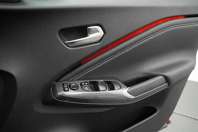 Nissan Juke 1.0 DIG-T 114 Tekna with BOSE Audio and Drive Assist Technology