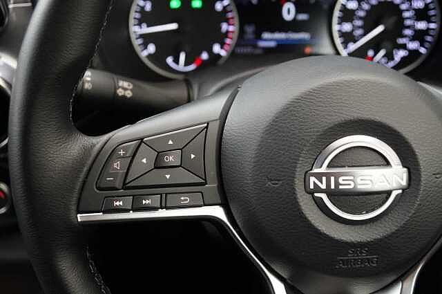 Nissan Juke 1.0 DIG-T 114 Tekna with BOSE Audio and Drive Assist Technology