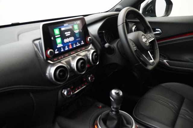 Nissan Juke 1.0 DIG-T 114 Tekna with BOSE Audio and Drive Assist Technology