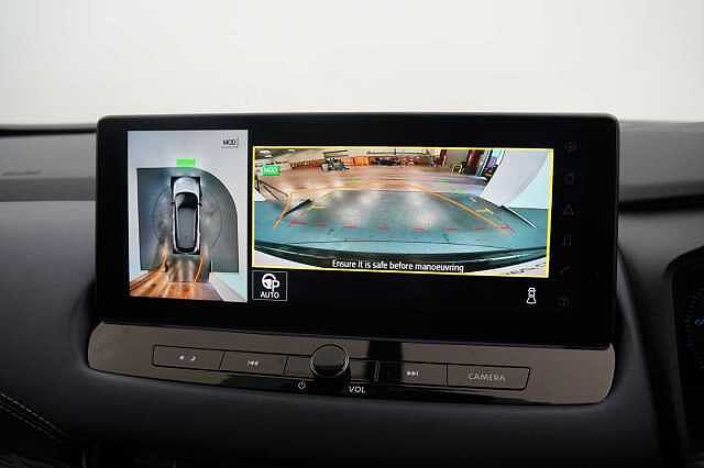 Nissan Qashqai 1.5 190 e-Power Tekna Auto with Sat Nav + 360 View Cameras and Glass Roof