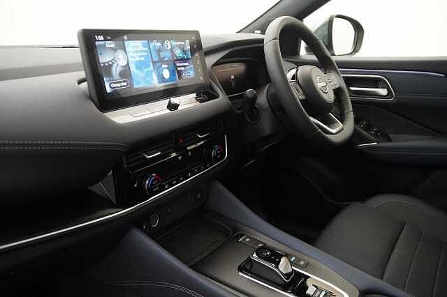 Nissan Qashqai 1.5 190 e-Power Tekna Auto with Sat Nav + 360 View Cameras and Glass Roof