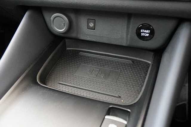 Nissan Qashqai 1.5 e-Power 190 Tekna Auto with Sat Nav + 360 View Cameras and Glass Roof