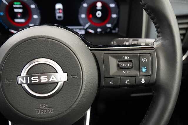 Nissan Qashqai 1.5 e-Power 190 Tekna Auto with Sat Nav + 360 View Cameras and Glass Roof