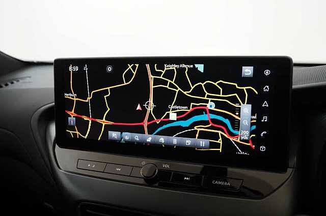 Nissan Juke 1.0 DIG-T 114 N-Connecta with Sat Nav and Rear View Camera