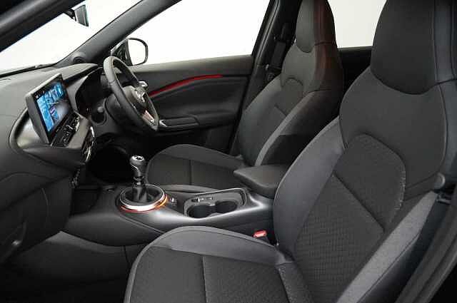 Nissan Juke 1.0 DIG-T 114 N-Connecta with Sat Nav and Rear View Camera