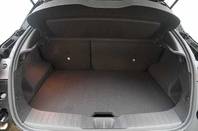 Nissan Juke 1.0 DIG-T 114 N-Connecta with Sat Nav and Rear View Camera