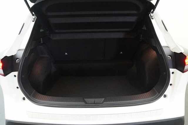 Nissan Qashqai 1.3 DIG-T MH 158 Acenta Premium with Rear Camera and Intelligent Cruise