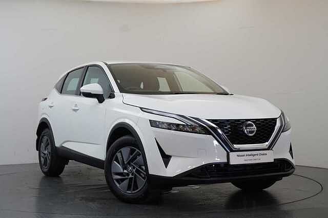 Nissan Qashqai 1.3 DIG-T MH 158 Acenta Premium with Rear Camera and Intelligent Cruise