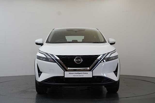 Nissan Qashqai 1.3 DIG-T MH 158 Acenta Premium with Rear Camera and Intelligent Cruise