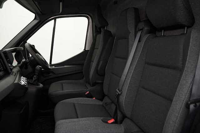 Nissan Interstar 2.0 dCi 150 Acenta L3 H2 3.5T Panel Van