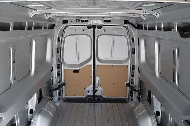 Nissan Interstar 2.0 dCi 150 Acenta L3 H2 3.5T Panel Van