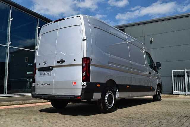 Nissan Interstar 2.0 dCi 150 Acenta L3 H2 3.5T Panel Van