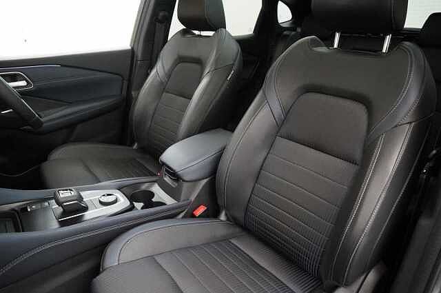 Nissan Qashqai 1.3 DIG-T MH 158 4WD Tekna X-Tronic Auto with Glass Roof and Pro Pilot