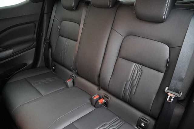 Nissan Juke 1.6 143 HEV Tekna Auto with BOSE Audio and Pro Pilot Technology