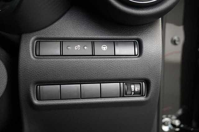 Nissan Juke 1.6 143 HEV Tekna Auto with BOSE Audio and Pro Pilot Technology