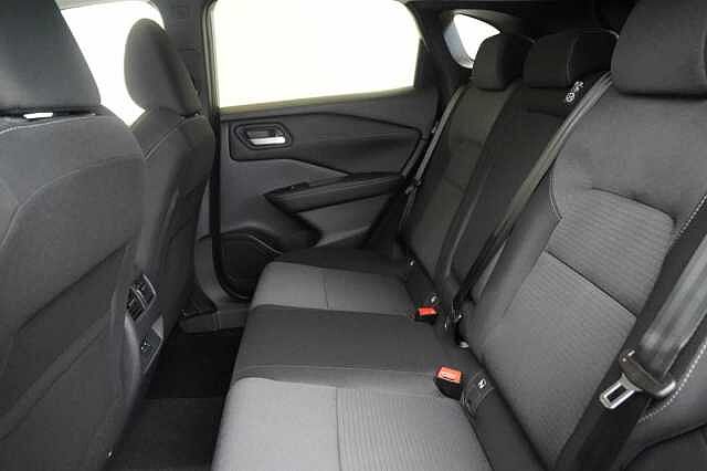 Nissan Qashqai 1.3 DIG-T MH 140 N-Connecta with Glass Roof + Sat Nav and 360 View Cameras