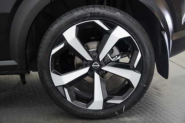 Nissan Juke 1.6 143 HEV Hybrid Tekna Auto with BOSE Audio and Pro Pilot Technology