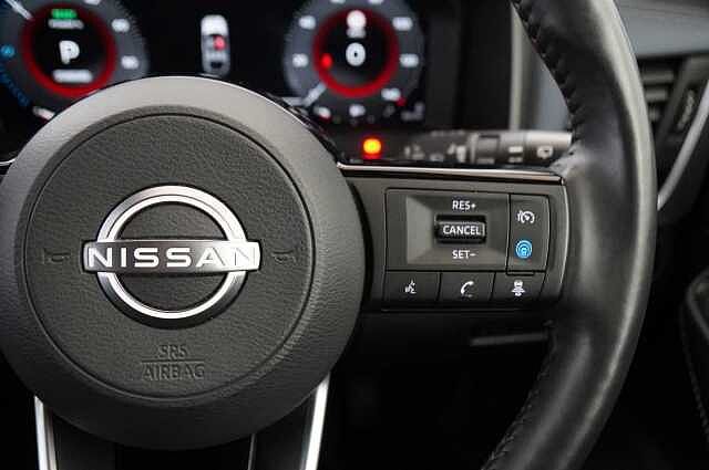 Nissan Qashqai 1.5 e-Power 190 Tekna Auto with Sat Nav + 360 View Cameras and Glass Roof