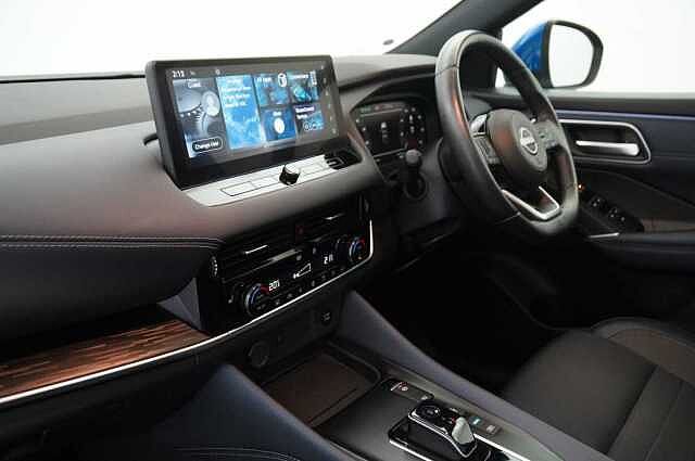 Nissan Qashqai 1.5 e-Power 190 Tekna Auto with Sat Nav + 360 View Cameras and Glass Roof