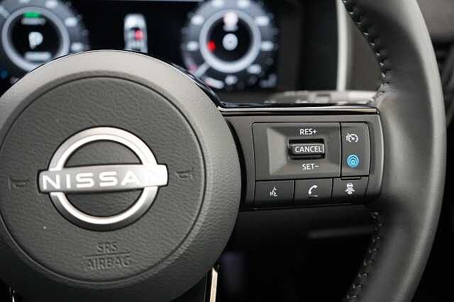 Nissan Qashqai 1.5 190 e-Power N-Design Auto with Comfort Pack Upgrade and Glass Roof