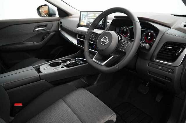 Nissan X-Trail 1.5 e-Power 204 N-Connecta Auto with 5 Seats and Sky Roof Pack Upgrade