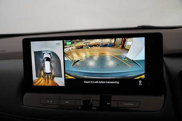 Nissan X-Trail 1.5 e-Power 204 N-Connecta Auto with 5 Seats and Sky Roof Pack Upgrade